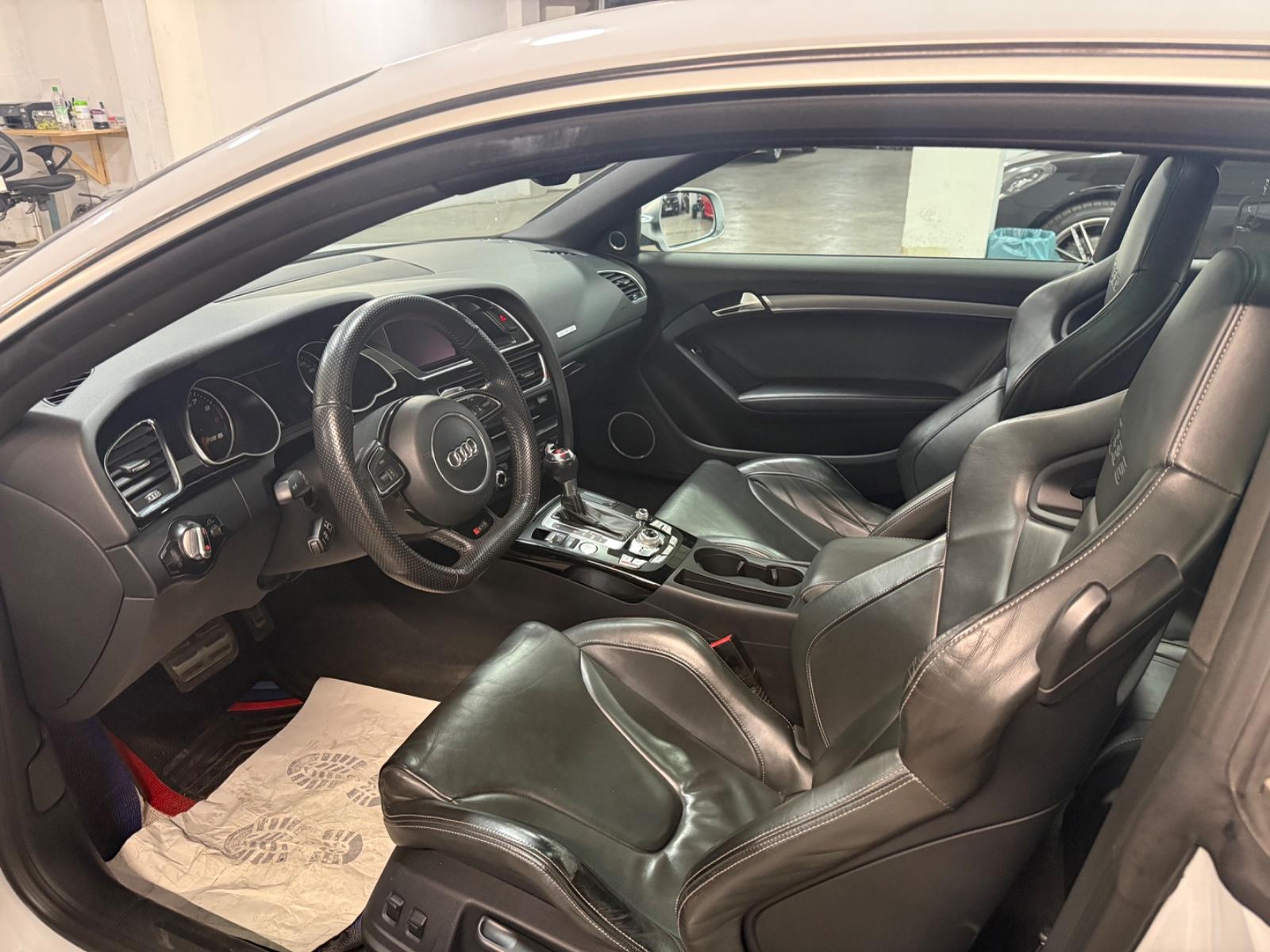 AUDI RS5 COUPE 4.2 FSI 450 ch 4X4 BVA - PHARES BI-XENON - CAMERA DE RECUL - TOIT OUVRANT