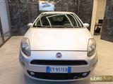 Fiat FIAT Punto 1.2 8V 5 porte Young - Fiat Punto YOUNG mit Benzin-Antrieb