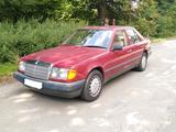 Mercedes-Benz W124 260E - Mercedes-Benz 260: W124 260e