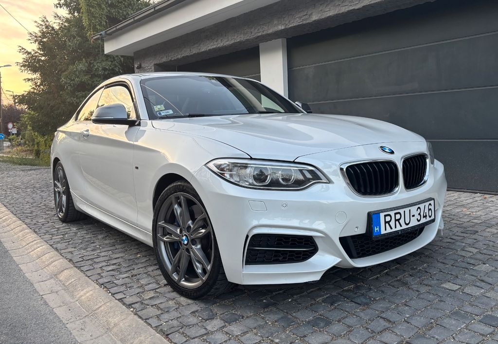 Image of BMW M240i