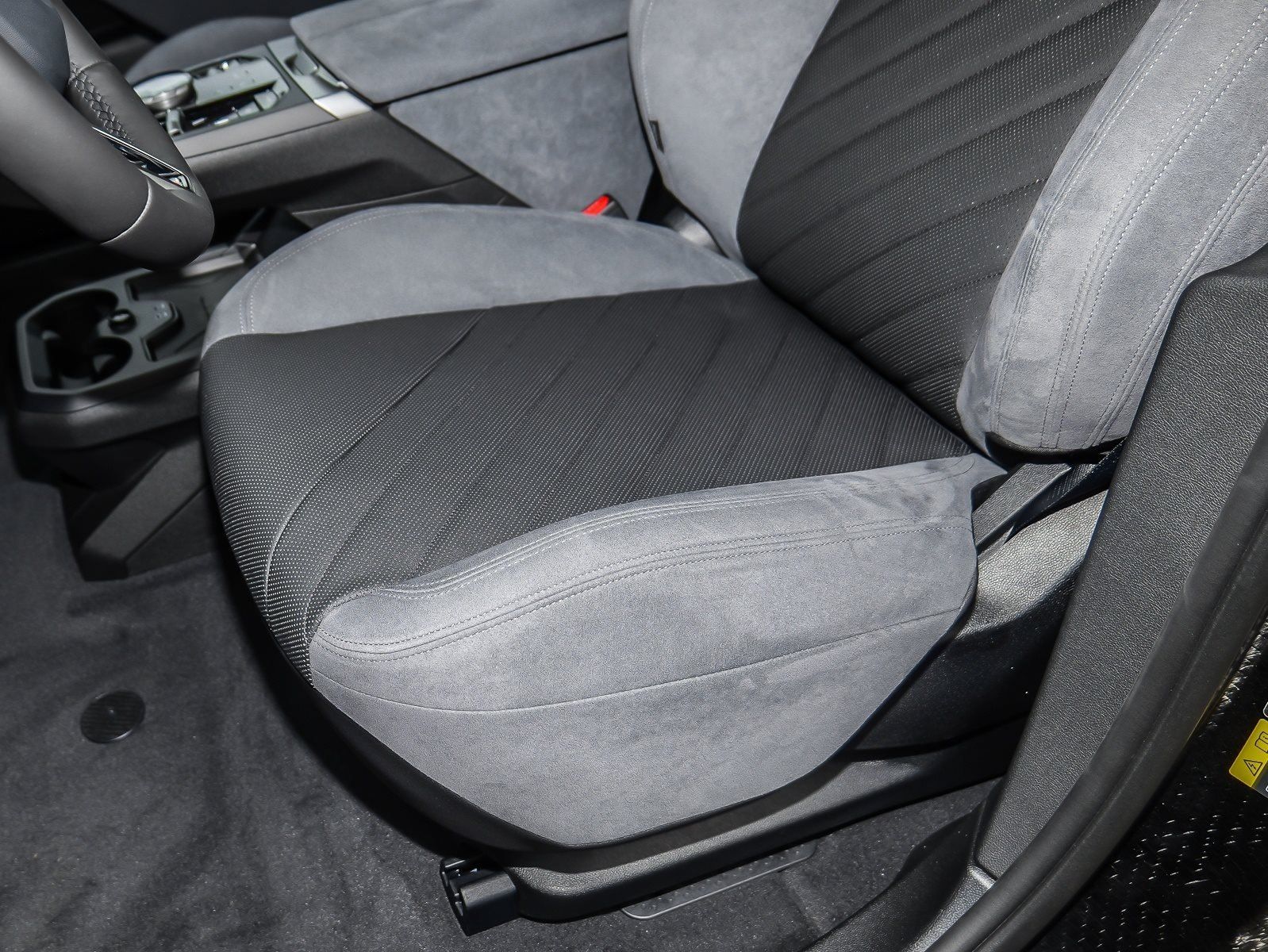 BMW iX - Bild 13