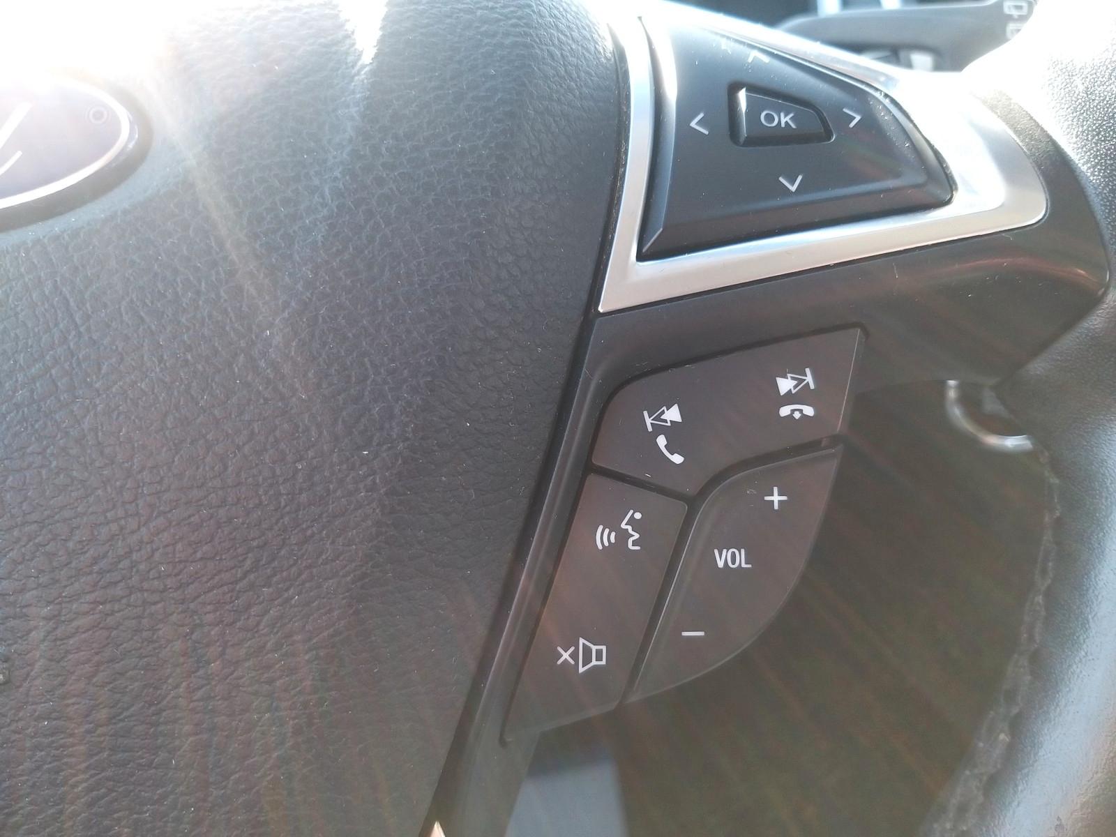 Ford Edge Titanium 4x4 *Automati*Leder*Navi*