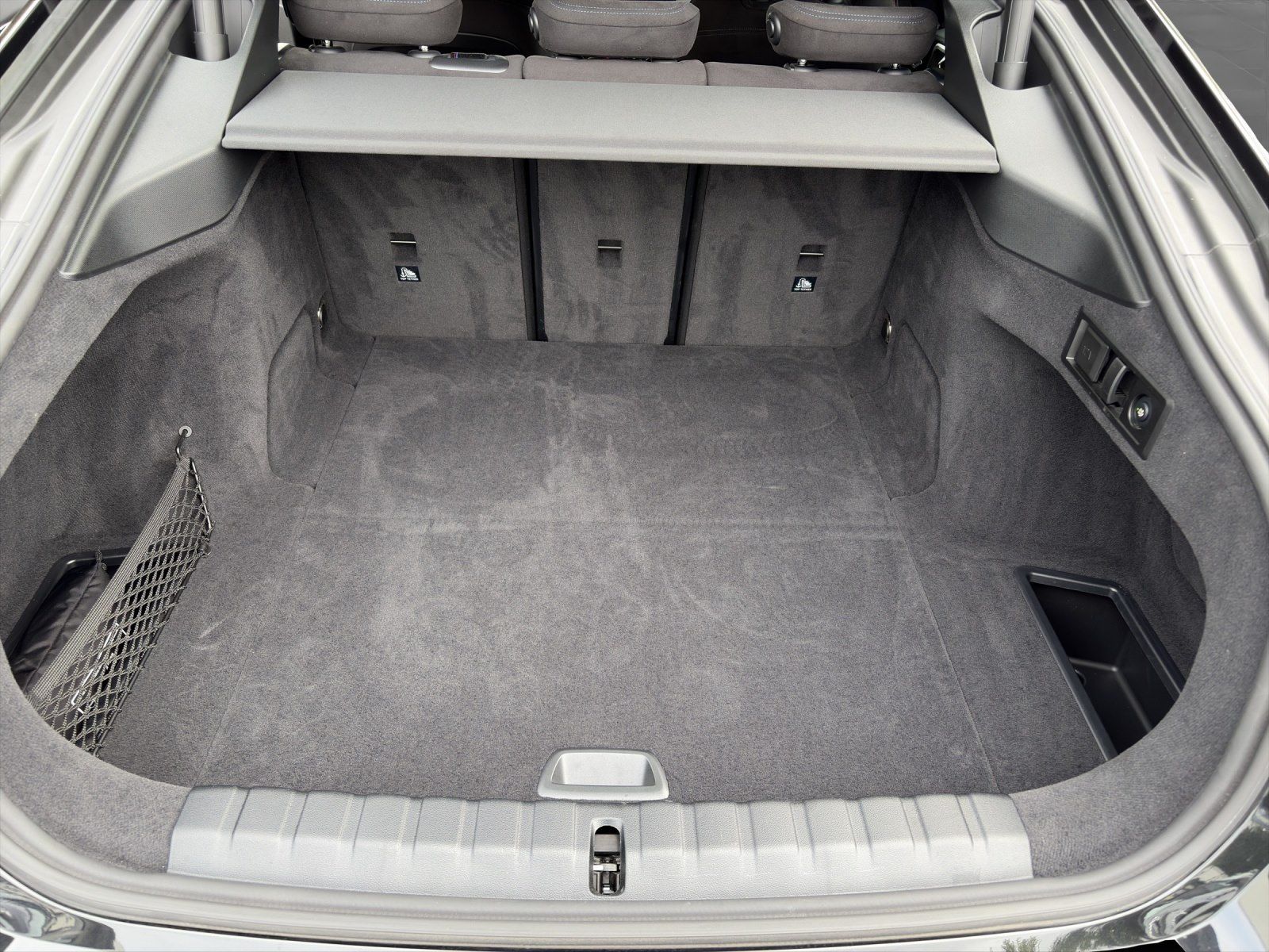 BMW i4 - Bild 15