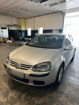 Volkswagen VW Golf V 84.000 km 1.6 Benzin  Scheckgepf... - Volkswagen Golf aus 2004: 1.6