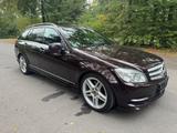 Mercedes-Benz C 300 T AVANTGARDE AMG Line Automatik - gebrauchte Mercedes-Benz C 300 aus dem Jahr 2011