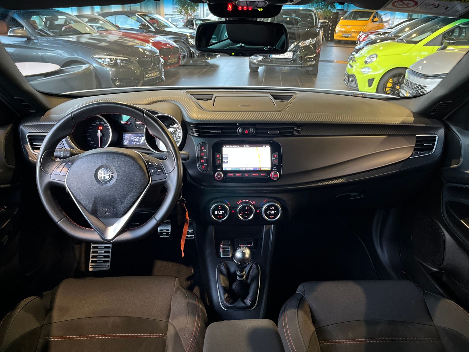 Fahrzeugabbildung Alfa Romeo Giulietta Sprint FINAL EDIT. NAV PDC SHZ