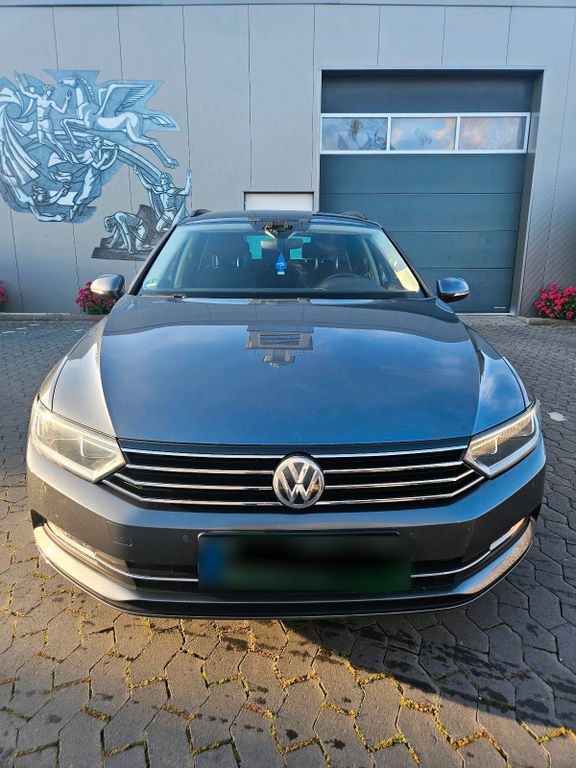 Image of Volkswagen Passat