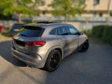Mercedes-Benz GLA 250 AMG Line | 4M | Pano | MBUX | Burmester - Mercedes-Benz GLA 250 von privat