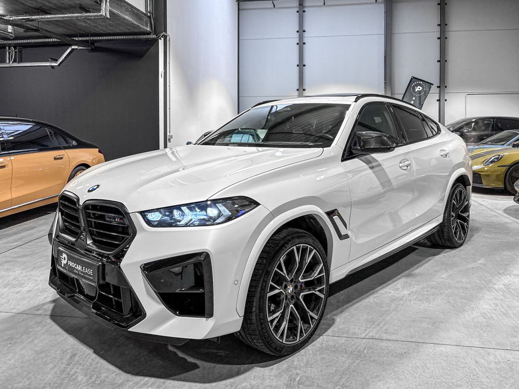 Image of BMW X6 M