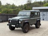 Land Rover Defender 90 2.4 TD4 - Land Rover Defender Kombi Gebrauchtwagen
