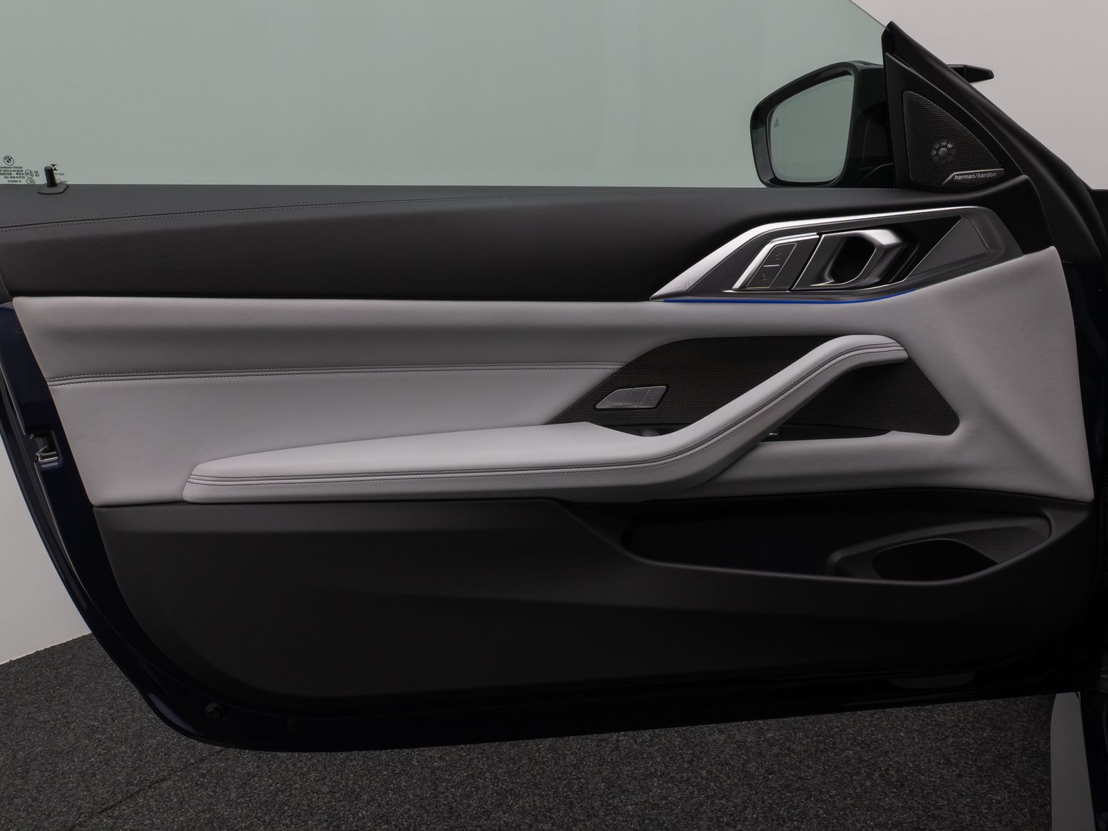 Fahrzeugabbildung BMW M4 Competition M xD Cabrio Kamera Laser HUD H/K