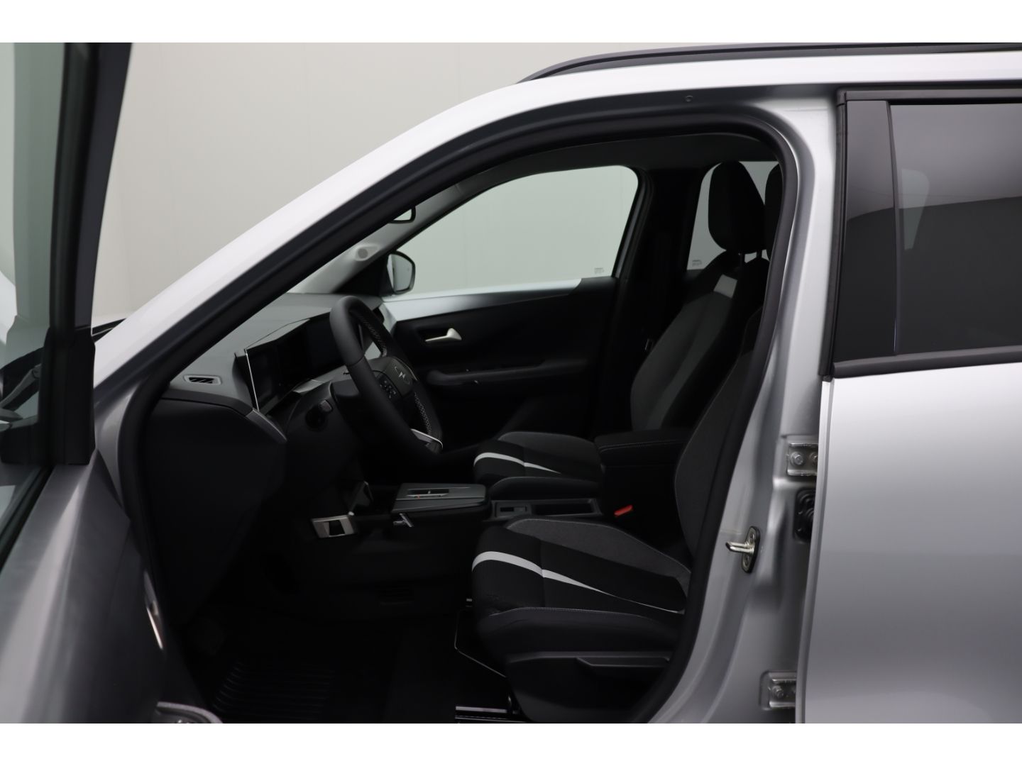 Fahrzeugabbildung Opel Frontera Electric GS 83 kW LED/ Allwetter/ Kamer