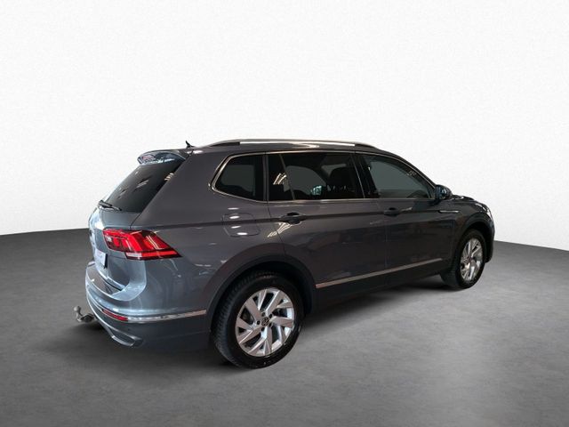 Tiguan Allspace 2.0 TDI DSG LED+KAMERA+AHK+DCP+A