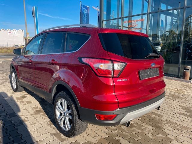 Fahrzeugabbildung Ford Kuga C&C Navi, SHZ, Kamera, Tempomat