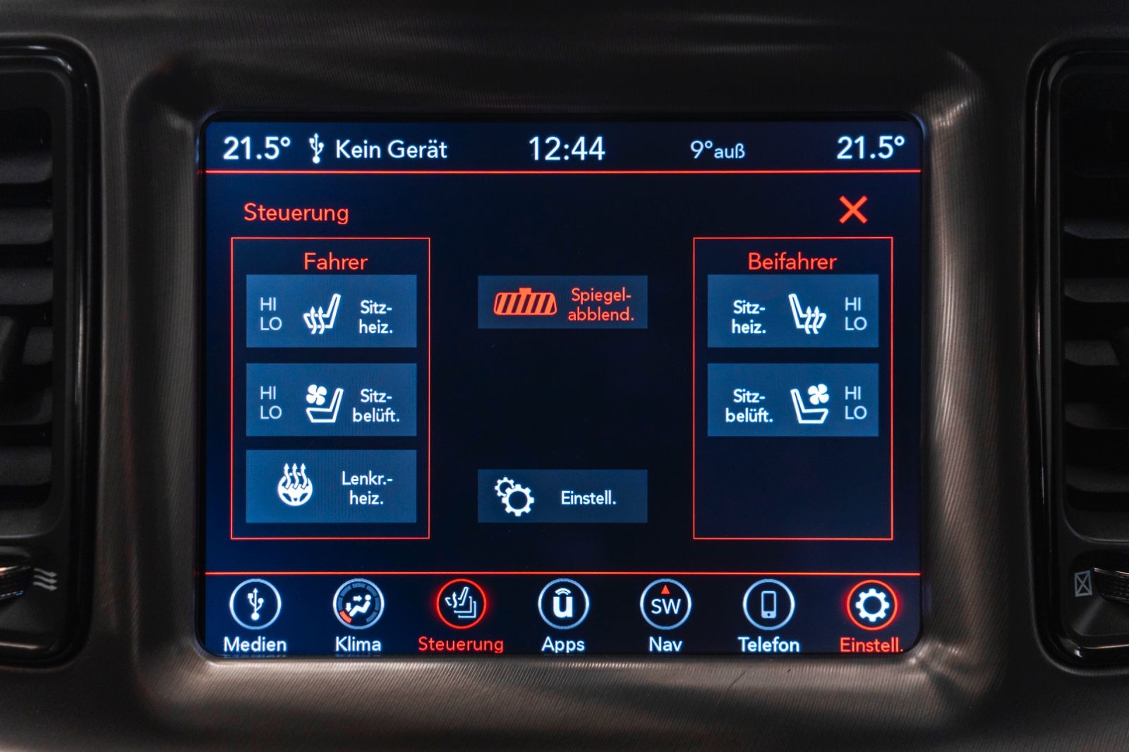 Fahrzeugabbildung Dodge Challenger 5,7 R/T ACC KAM CARPLAY NAV ALPINE