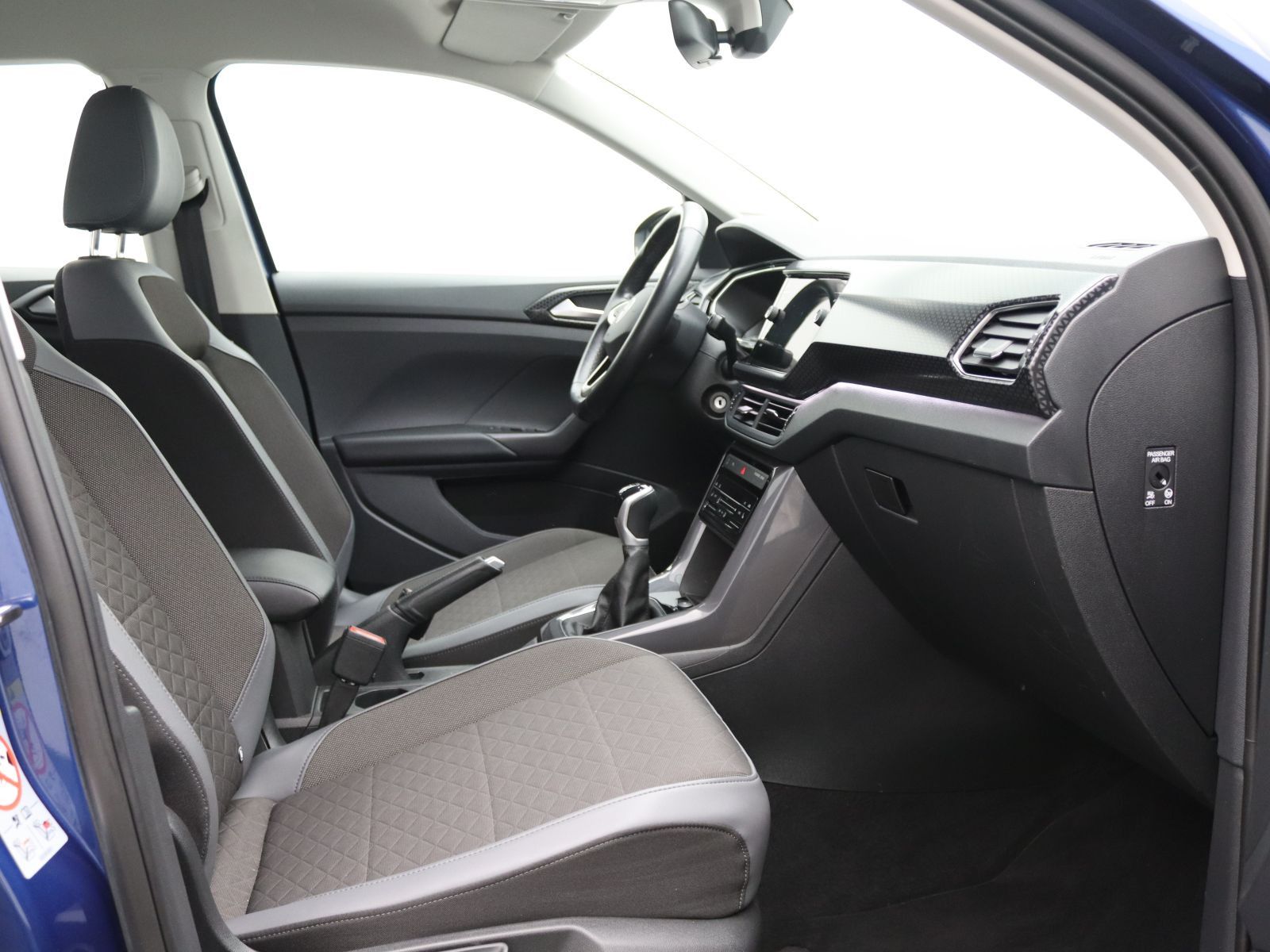 Volkswagen T-Cross - Bild 11