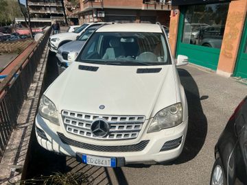 Mercedes ML 350 - 1