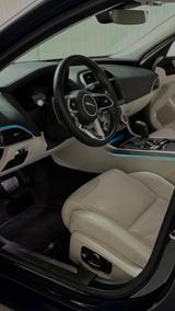 Jaguar XE P250 HSE HSE - Jaguar Gebrauchtwagen in Karlsruhe