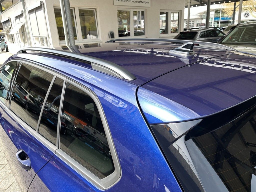 Volkswagen Golf - Bild 12