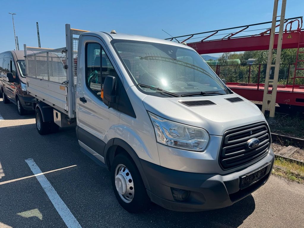 Image of Ford Transit