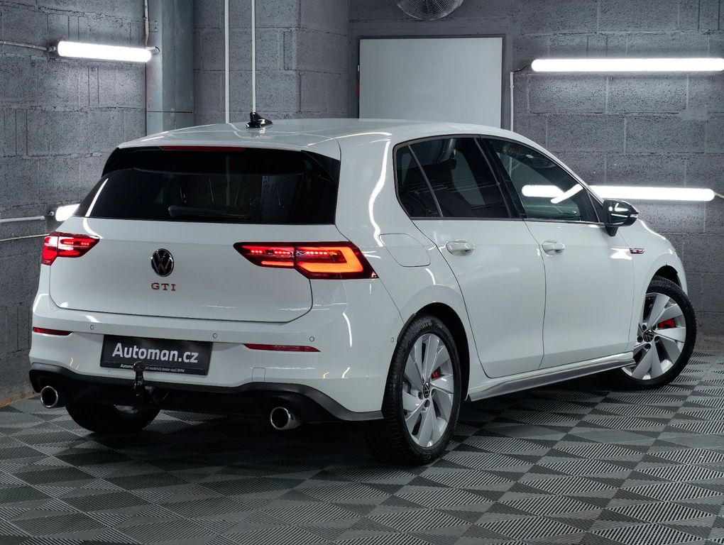 Volkswagen Golf — fotografia 3