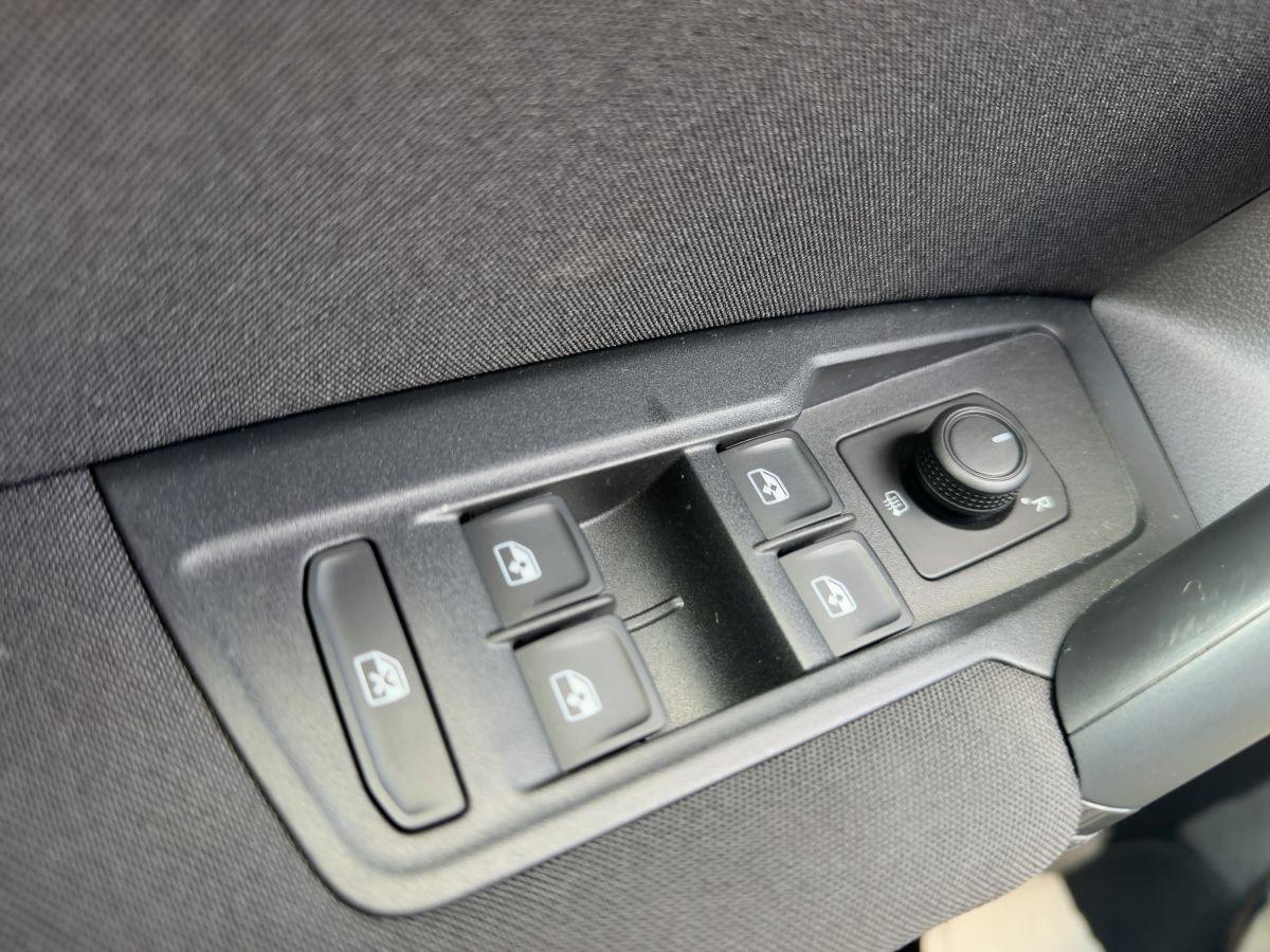 Volkswagen Tiguan 2.0TDI DSG LIFE NAVI LED PDC SHZ, миниатюра 16