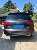 Audi Q7 3.0 TFSI quattro tiptronic - - Audi Q7 mit Benzin-Antrieb