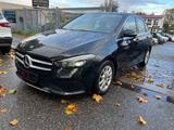 Mercedes-Benz B 200 d - Mercedes-Benz B-Klasse: Taxi