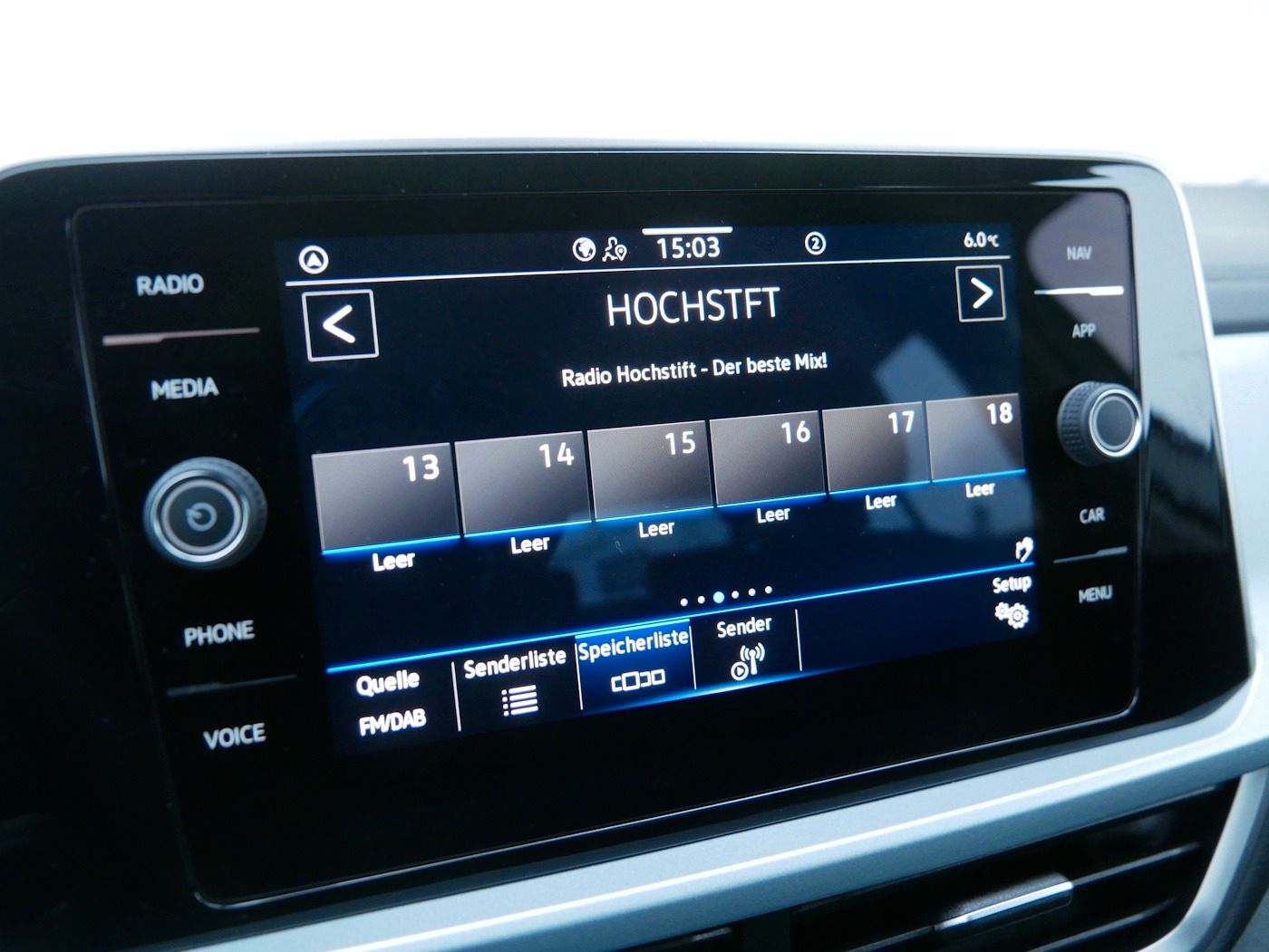 Fahrzeugabbildung Volkswagen T-Roc 1.0 TSI GOAL NEU35T ACC SHZ LED Allwetter