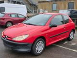 Peugeot 206,78000 km,TÜV 12.2027, 1,1 Benz... - gebrauchte Peugeot 206 aus dem Jahr 2000