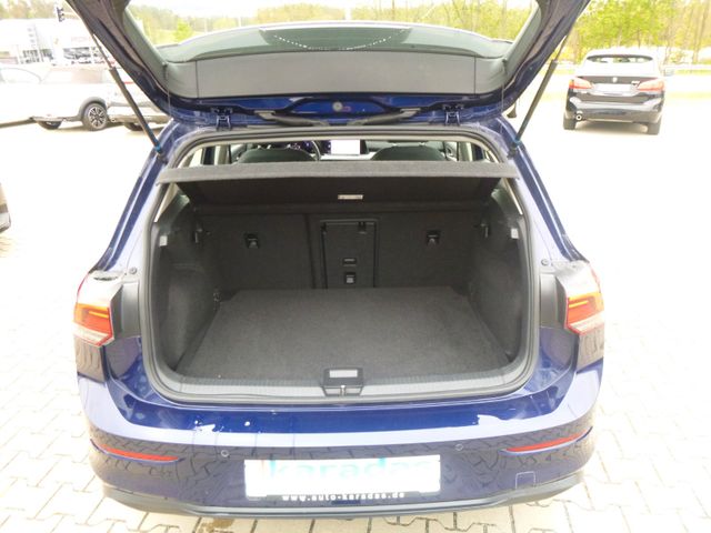 Fahrzeugabbildung Volkswagen Golf VIII 1,0 eTSI Life >AUT/NAV/LED/KAM/SHZ<