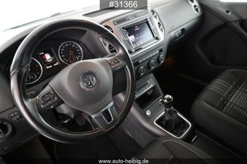 Volkswagen Tiguan - 11