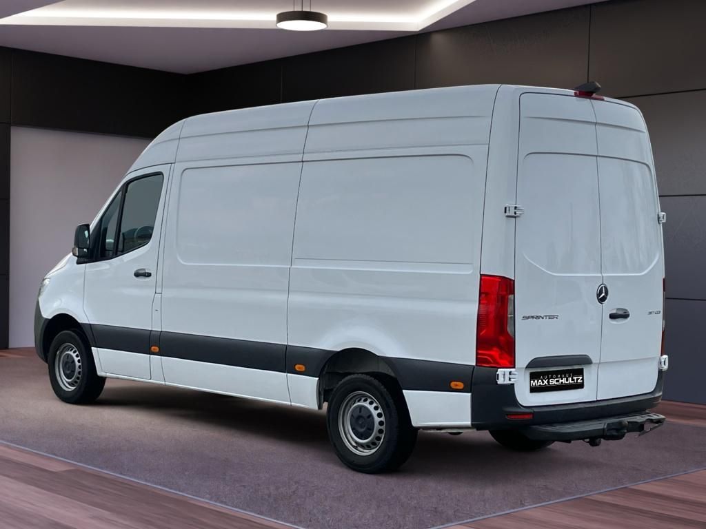 Fahrzeugabbildung Mercedes-Benz Sprinter 317 CDI NAVI AHK 2.8t SHZ