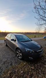 Opel AstraJ 1.4 Turbo 140PS *TÜV 05/26* - Opel Astra: 140