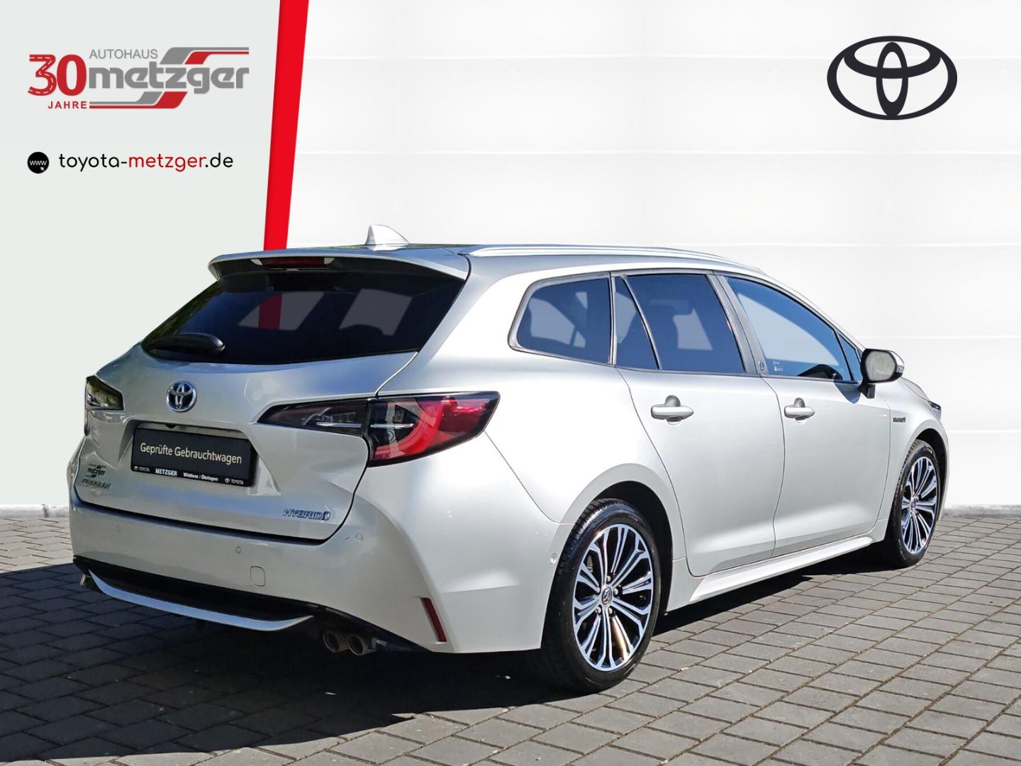 Toyota Corolla 2.0 Hybrid Team D +AHK +Sitzheizung +App