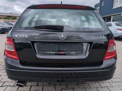MERCEDES-BENZ C 220 T CDI Blueefficiency 5/27 Hu/Schalter