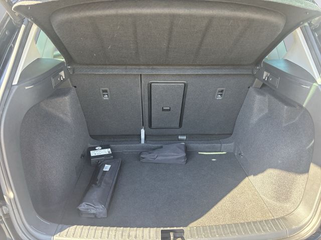 Ateca *Xperience/4Drive/AHK-klappbar/LED/Sperrdi