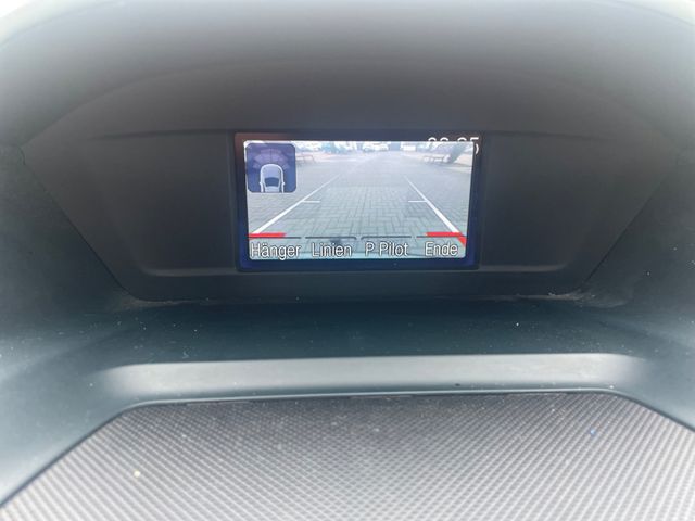 Ford C-Max Sync Edition