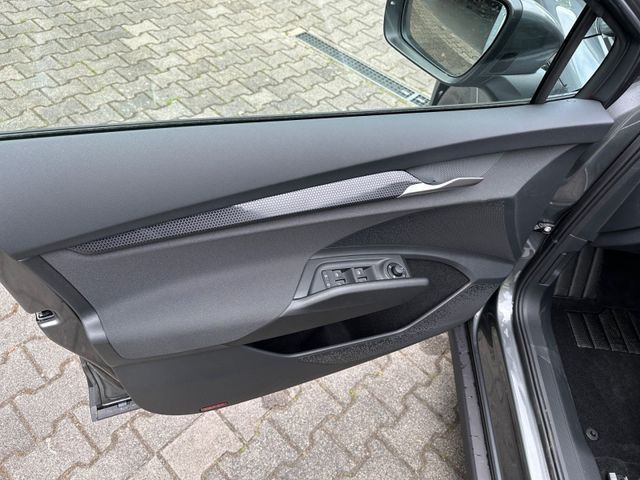 Elroq 50 Tour Studio *NAVI*LED*KEYLESS*LANEASS*