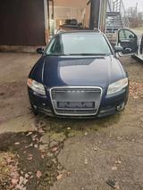 Audi A4 B7 3,2Liter Steuerkette übergespru... - Audi A4 aus 2005: 3.2
