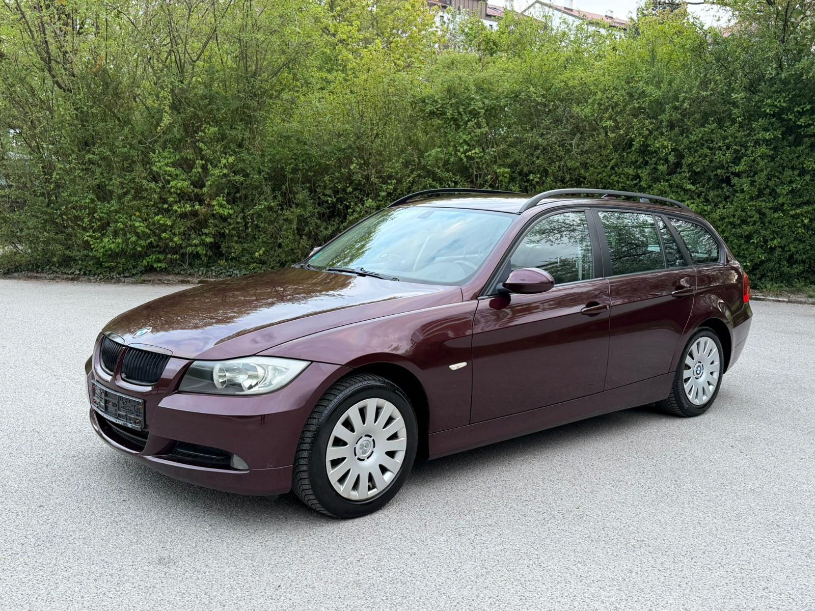 BMW 318d Baureihe 3er Touring Navi