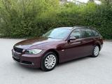 BMW 318d Baureihe 3er Touring Navi - BMW aus 2007: 3er