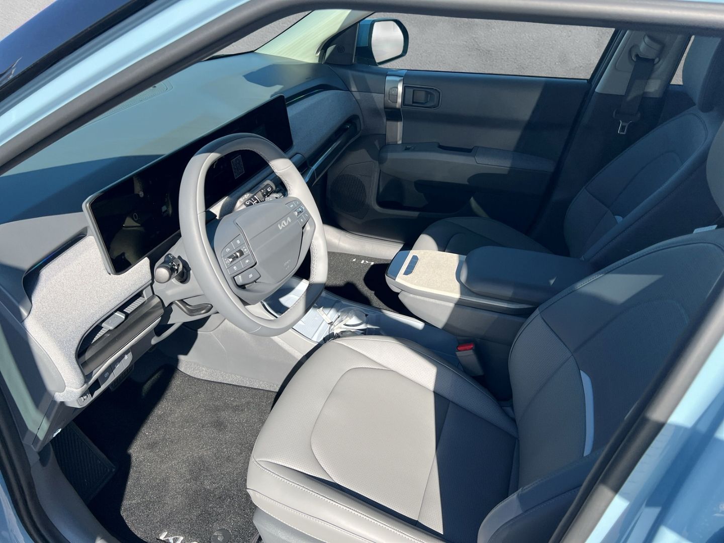 Fahrzeugabbildung Kia EV3 81.4 kWh EARTH *WIC*BUS*UPG*DRIVE*DES*SD*