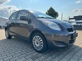 Toyota Yaris Cool Edition nur 62761 Km - Toyota Gebrauchtwagen in Kerpen