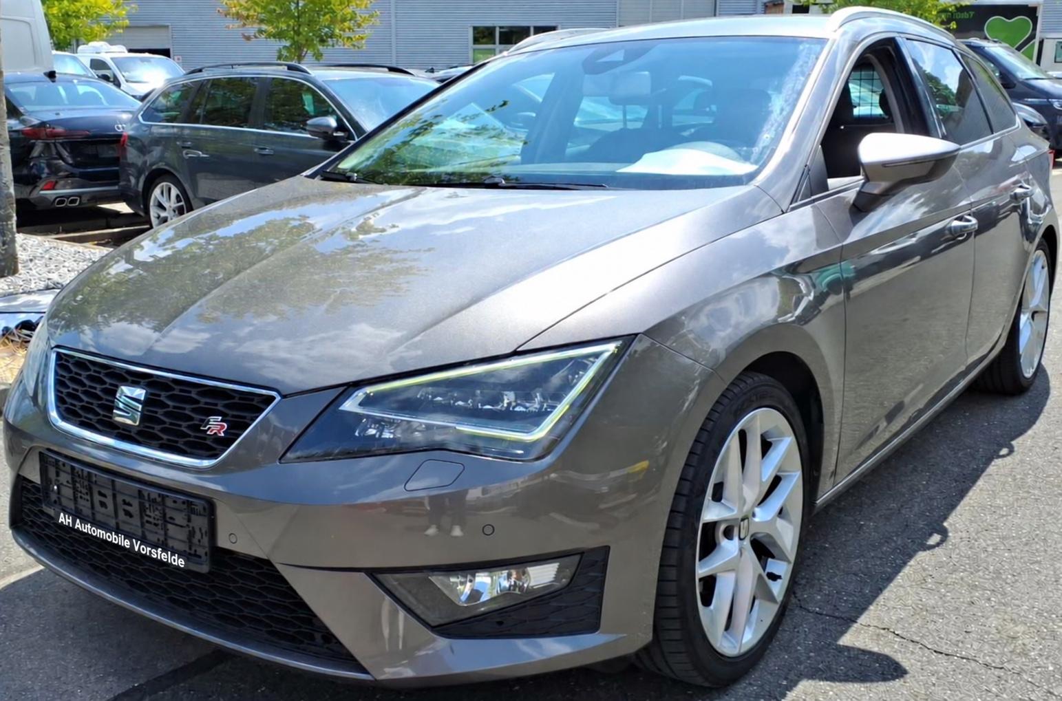Seat Leon ST FR, Voll-LED, Navi, MFL, Alu, AHK, MFA,