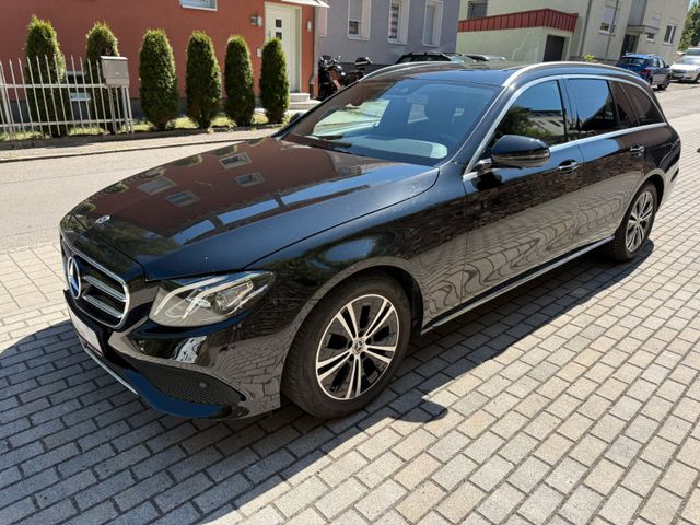 MERCEDES-BENZ E 220 E T-Modell 4Matic, 9G-Tronic "Avantgarde"