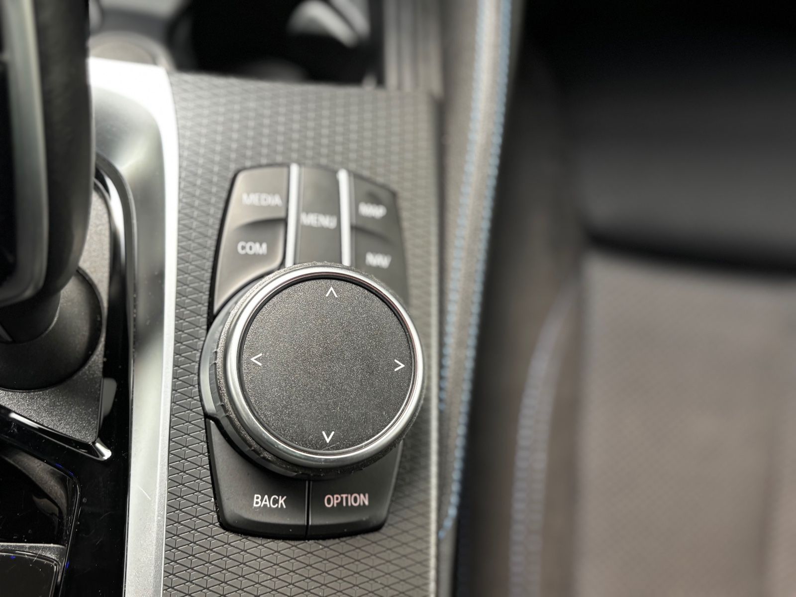BMW 520d xDrive M Sport Touring HUD PANO LED CAM LIC foto 20