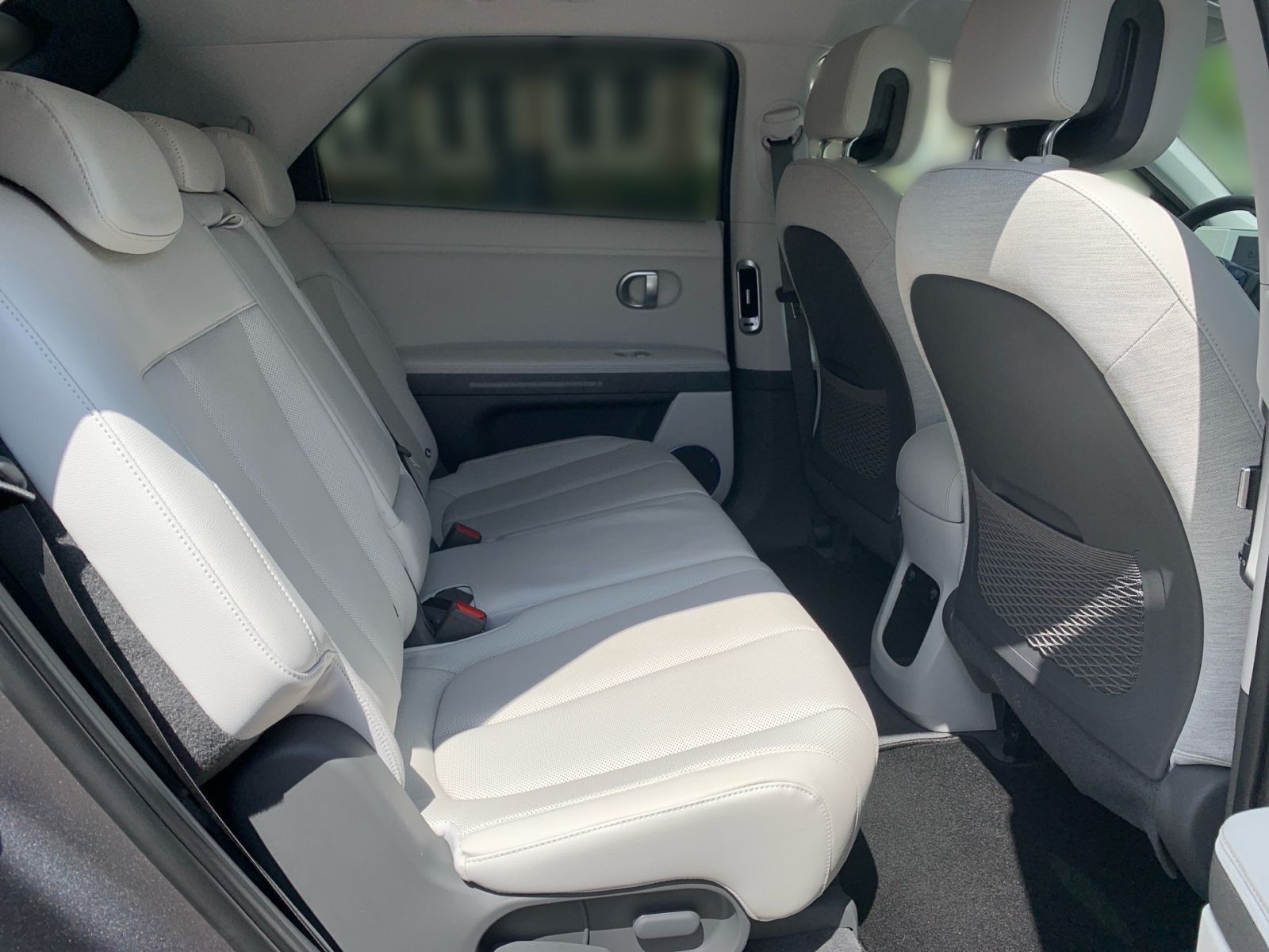 Fahrzeugabbildung Hyundai IONIQ 5 Uniq 4WD 72,6 kWh 20 Zoll Relax Paket