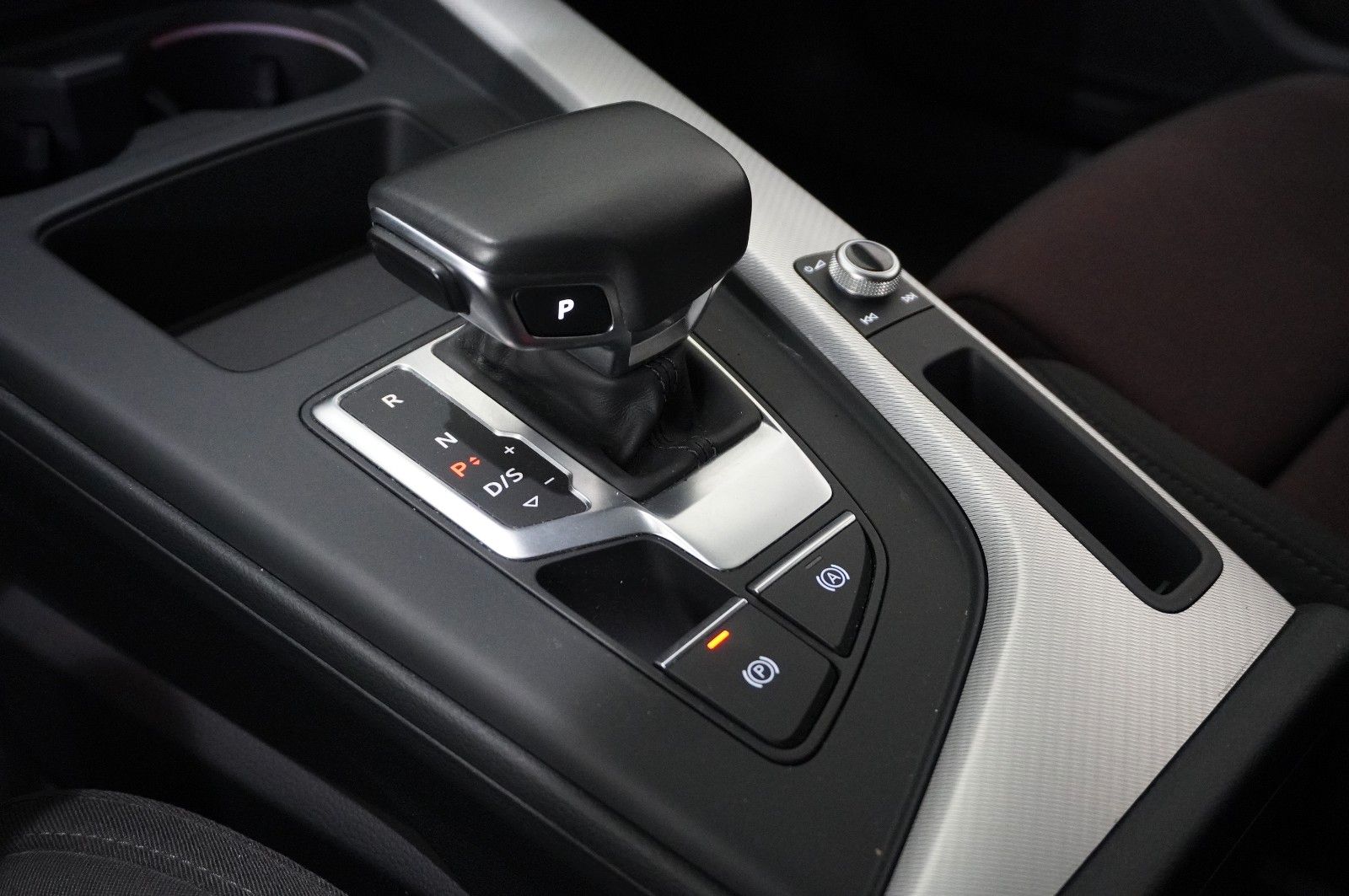 Fahrzeugabbildung Audi A5 Sportback 40 TDI QUATTRO NAVI/MATRIX/KAMERA