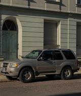 Ford SUV Ford Explorer XLT Sport V6 - Ford Explorer: For